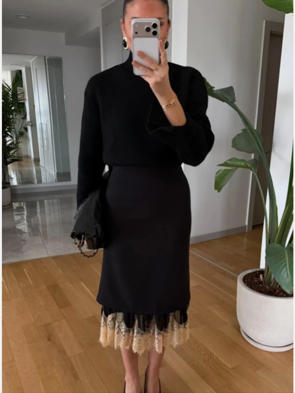 Zara Midi Skirt NWT Black Pencil Skirt With Lace Trim Size Large - Picture 8 of 15